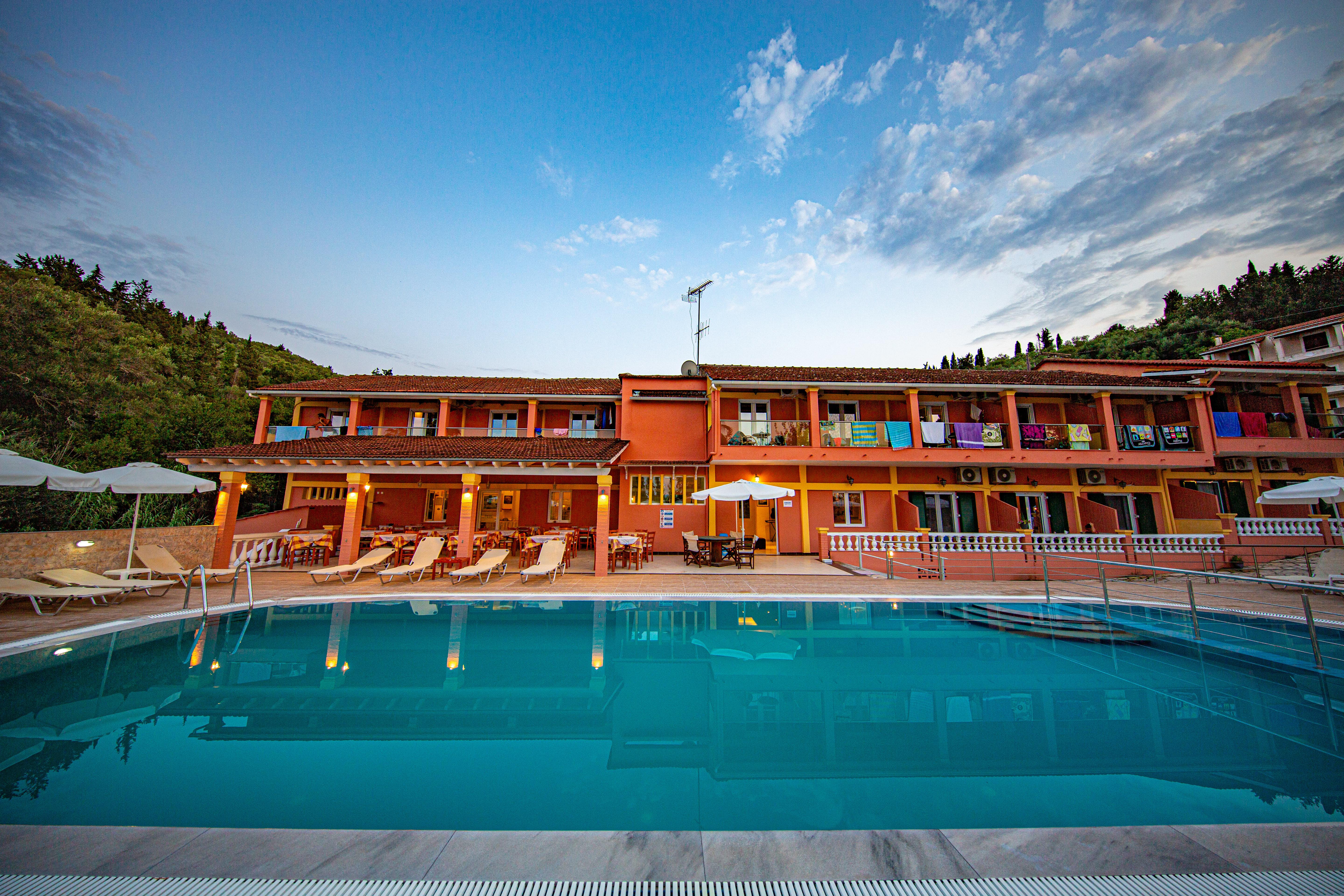 Hotel Penelope Mpoukaris Exterior photo